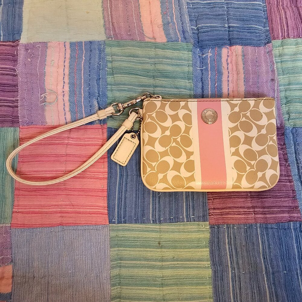 Coach Heritage Stripe Chelsea Wristlet –  Pink Stripe - Picture 2 of 9